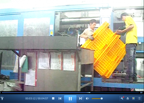 注塑托盤生產(chǎn)過程